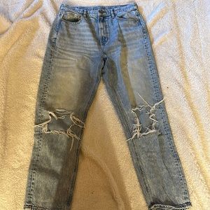 American Eagle Jeans Size 8 perfect condition almost new